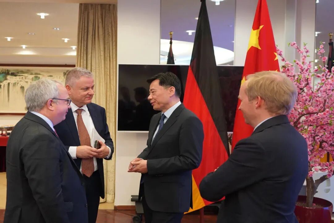 万利官网-不凡成就非凡,相信品牌力量